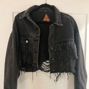 Signature8 Black Cropped Distressed Denim Jacket